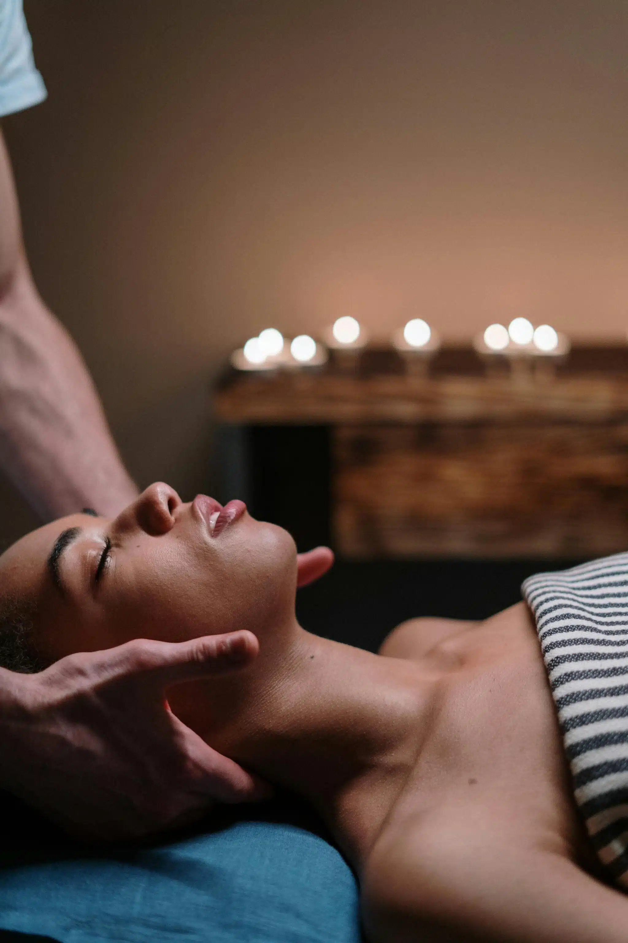 hand & stone massage spa sexual assault lawsuit in colorado